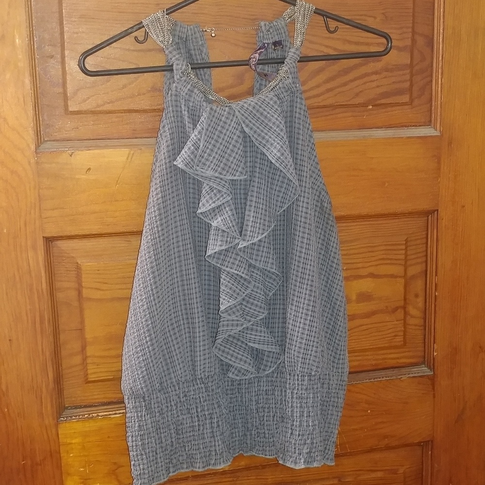 Gray Ruffle Sleeveless Shirt w/built in necklace